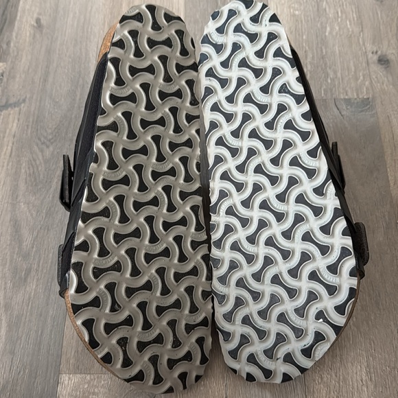 Birkenstock Mule Arizona Rubberized Black - Picture 8 of 8
